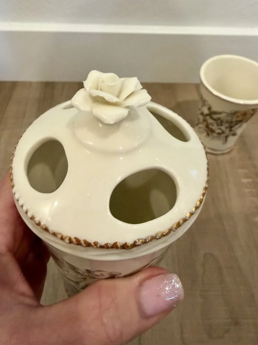 Vintage Avon Ceramic Porcelain Toothbrush Holder & Cup Set